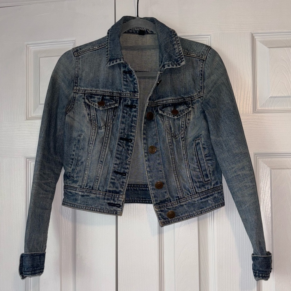 Jean Jacket - Picture 3 of 4